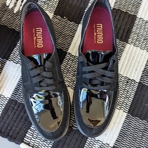 Munro Black Patent & Suede Lace-Up Flats with Burgundy Insole